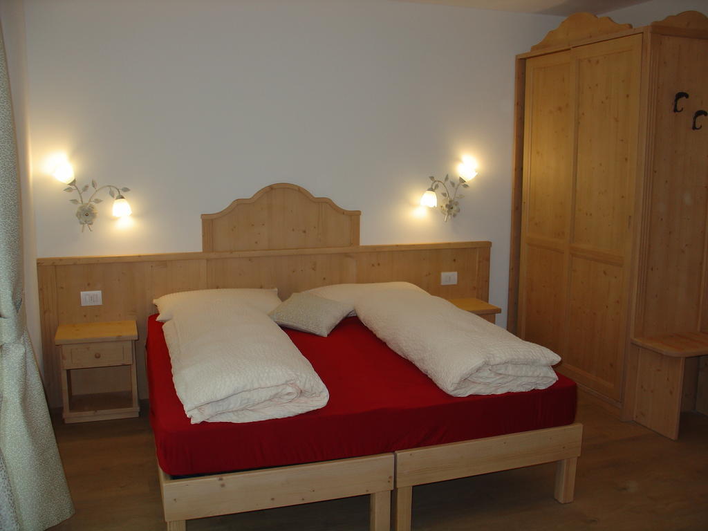 Agritur Al Canyon Villa Cloz Szoba fotó